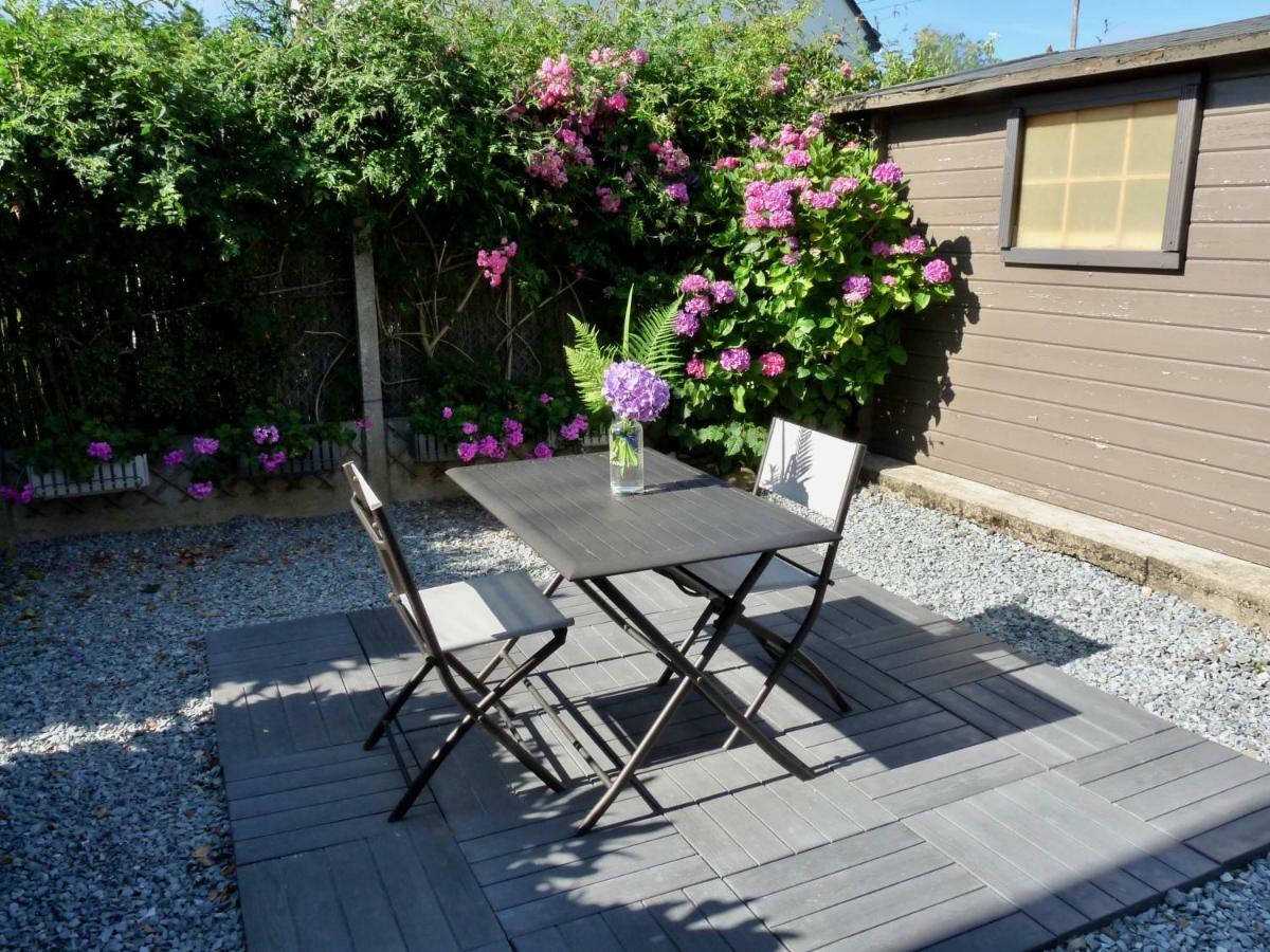 Suite A 800M De La Plage 상 루네어 외부 사진